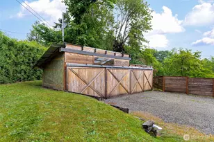 4710 New Sweden Ave NE, Bainbridge Island, WA 98110 - Photo 39