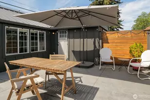 233 W Washington St, Sequim, WA 98382 - Photo 3