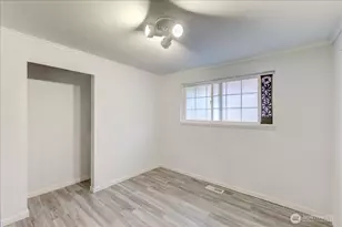 15708 70th Ave W, Edmonds, WA 98026 - Photo 17