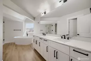 303 S 302nd Pl, Federal Way, WA 98003 - Photo 17