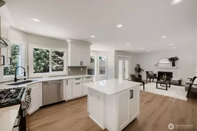 303 S 302nd Place, Federal Way, WA 98003 - Photo 11