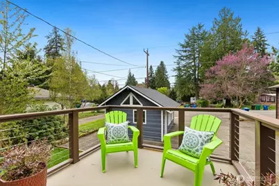 2122 N 128th Street, Seattle, WA 98133 - Photo 3