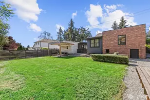 4010 NE 95th St, Seattle, WA 98115 - Photo 29