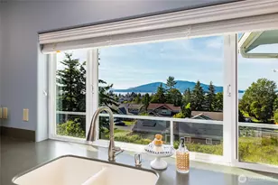 3602 W 8th St, Anacortes, WA 98221 - Photo 11