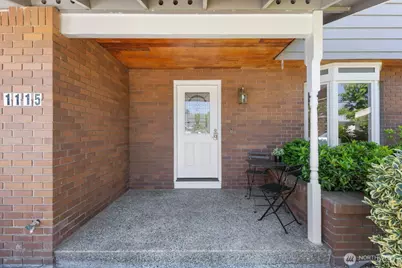 1115 N 30th Street, Renton, WA 98056 - Photo 3