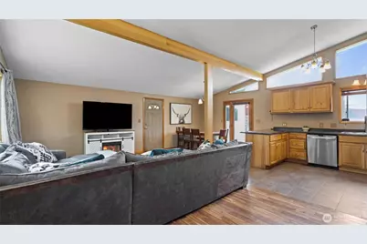810 E Spring, Dayton, WA 99328 - Photo 5
