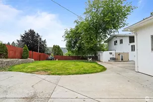 810 E Spring, Dayton, WA 99328 - Photo 29