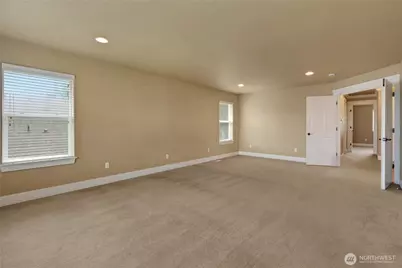 4721 205th Street Ct E, Spanaway, WA 98387 - Photo 27