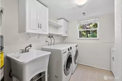 24306 87th Place W, Edmonds, WA 98026 - Photo 27