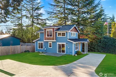12757 Dayton Avenue N #B, Seattle, WA 98133 - Photo 3