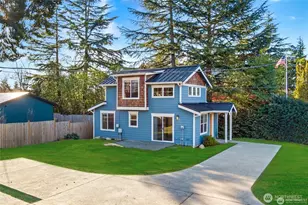 12757 Dayton Ave N, Seattle, WA 98133 - Photo 3