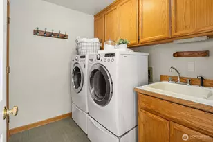 20141 NE 42nd St, Sammamish, WA 98074 - Photo 19