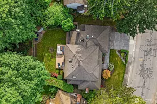 20141 NE 42nd St, Sammamish, WA 98074 - Photo 33