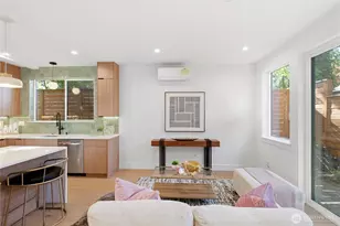 11731 Durland Ave NE, Seattle, WA 98125 - Photo 13
