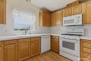 24036 222nd Ave SE, Maple Valley, WA 98038 - Photo 9