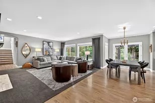 25901 NE 1st Pl, Sammamish, WA 98074 - Photo 17