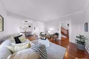 2429 Spruce St, Bellingham, WA 98225 - Photo 9
