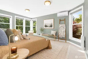 8819 Ashworth Ave N, Seattle, WA 98103 - Photo 31