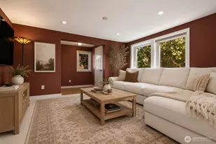 8819 Ashworth Ave N, Seattle, WA 98103 - Photo 35