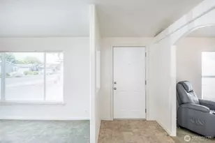 10503 197th St E, Graham, WA 98338 - Photo 5