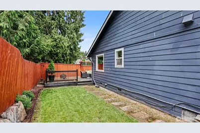 4610 S 160th Street S, Tukwila, WA 98188 - Photo 31
