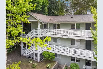 12323 NE 97th Street #M, Kirkland, WA 98033 - Photo 1