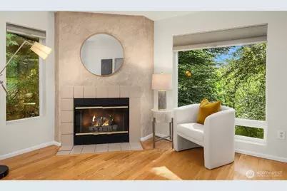 12323 NE 97th Street #M, Kirkland, WA 98033 - Photo 11