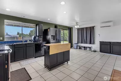 9018 Andes Court SE, Yelm, WA 98597 - Photo 11