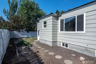 203 N Walnut St, Ellensburg, WA 98926 - Photo 3