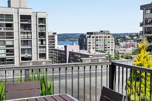 1105 Spring St, Seattle, WA 98104 - Photo 19