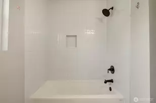 11558 Fremont Ave N, Seattle, WA 98133 - Photo 11