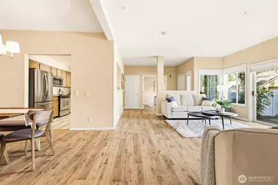 3638 224th Place SE #1312, Issaquah, WA 98029 - Photo 9