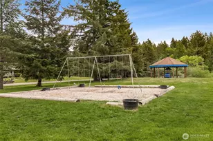 23908 SE 168th St, Issaquah, WA 98027 - Photo 39