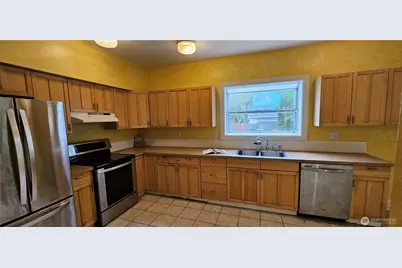 3724 S 7th Street, Tacoma, WA 98405 - Photo 9