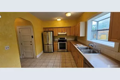 3724 S 7th Street, Tacoma, WA 98405 - Photo 11