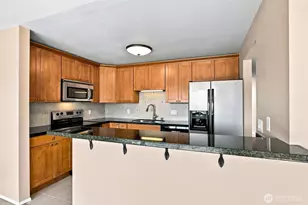 601 S 227th St, Des Moines, WA 98198 - Photo 11