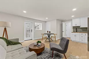 11709 Roosevelt Way NE, Seattle, WA 98125 - Photo 29