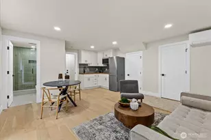 11709 Roosevelt Way NE, Seattle, WA 98125 - Photo 33