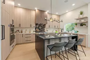 24257 SE 26th Pl, Sammamish, WA 98075 - Photo 13