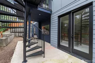 24257 SE 26th Pl, Sammamish, WA 98075 - Photo 23