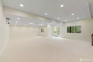 24257 SE 26th Pl, Sammamish, WA 98075 - Photo 19