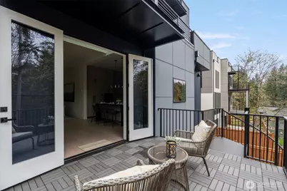 24257 SE 26th Place, Sammamish, WA 98075 - Photo 17