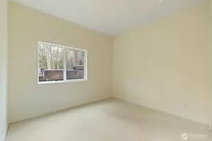 24257 SE 26th Pl, Sammamish, WA 98075 - Photo 21
