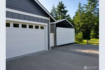 8406 James Road SW, Rochester, WA 98579 - Photo 5