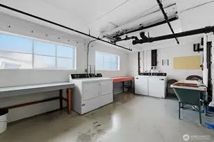 4407 SW Alaska St, Seattle, WA 98116 - Photo 13