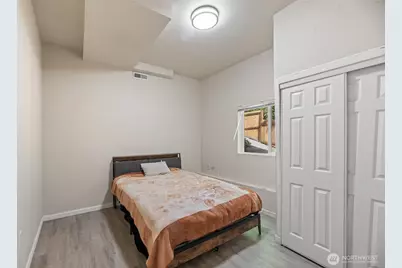 10606 68th Place S, Seattle, WA 98178 - Photo 23