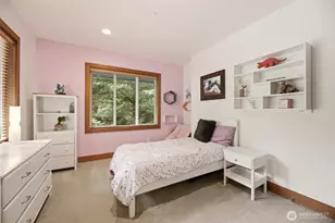 18603 E Spring Lake Dr SE, Renton, WA 98058 - Photo 15