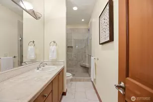 18603 E Spring Lake Dr SE, Renton, WA 98058 - Photo 23