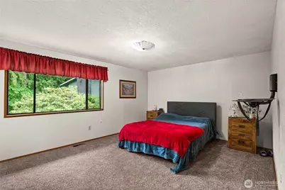 3710 104th Place SE, Everett, WA 98208 - Photo 11
