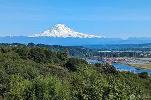 4402 30th St NE, Tacoma, WA 98422 - Photo 1
